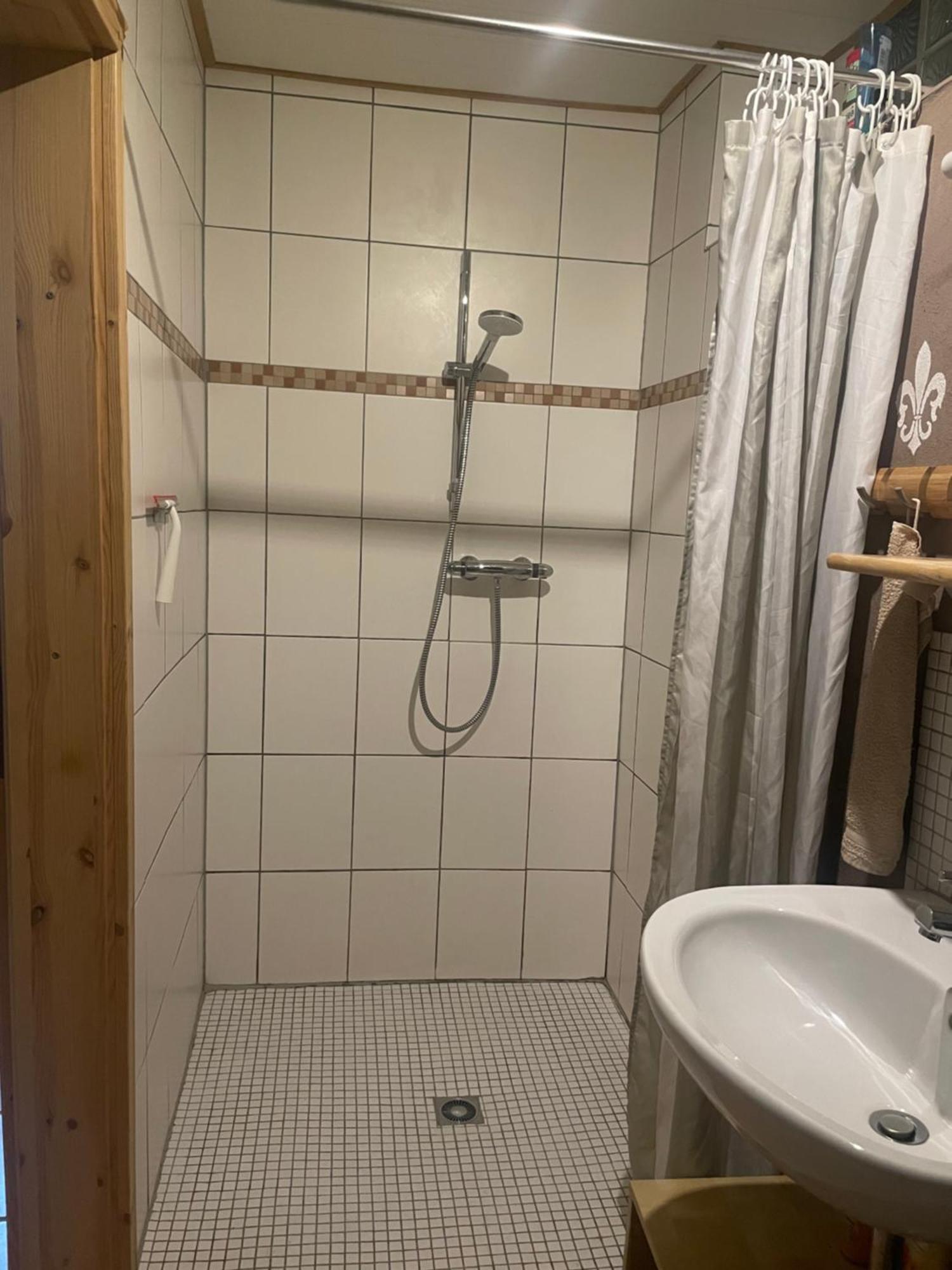 Ferienwohnung Minnies-Schiefertraum Brauneberg Ngoại thất bức ảnh
